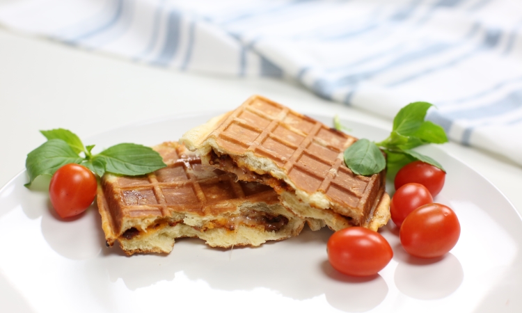 calzone liege waffle